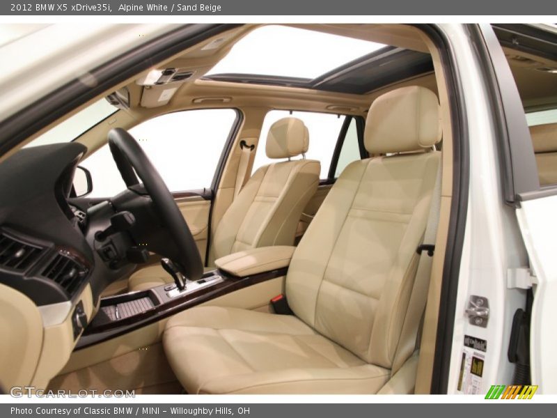 Alpine White / Sand Beige 2012 BMW X5 xDrive35i