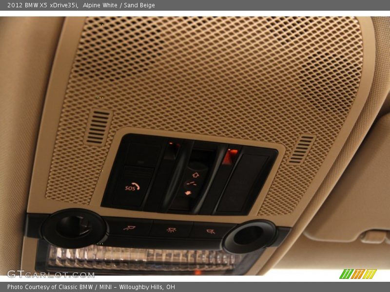 Alpine White / Sand Beige 2012 BMW X5 xDrive35i