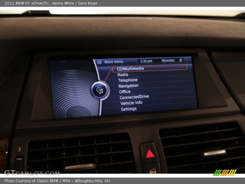 Alpine White / Sand Beige 2012 BMW X5 xDrive35i