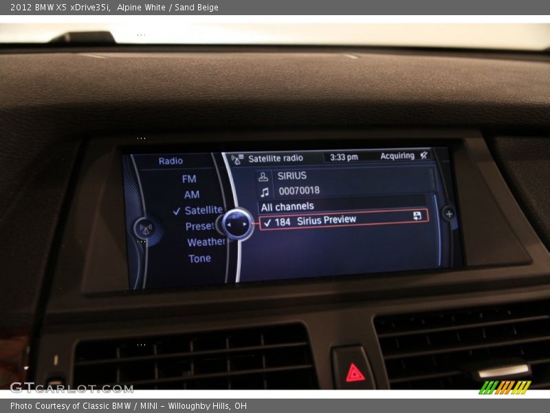 Alpine White / Sand Beige 2012 BMW X5 xDrive35i