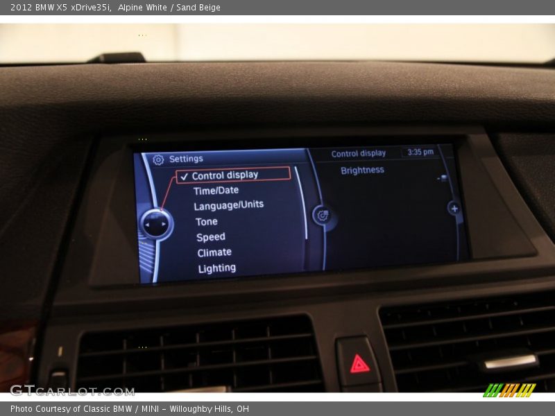 Alpine White / Sand Beige 2012 BMW X5 xDrive35i
