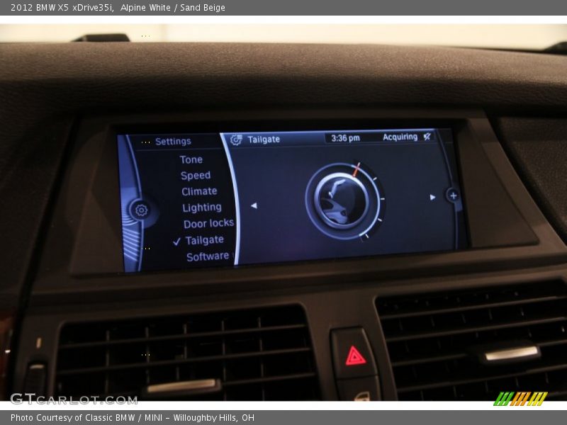 Alpine White / Sand Beige 2012 BMW X5 xDrive35i