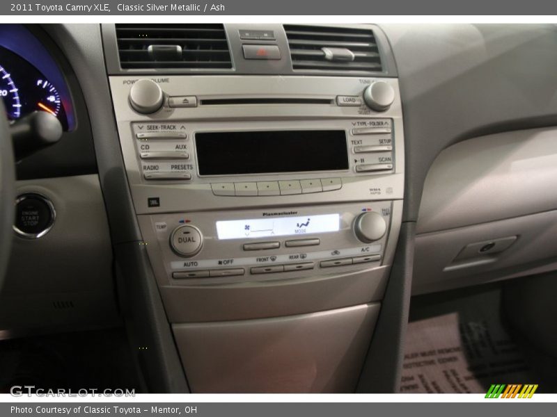 Classic Silver Metallic / Ash 2011 Toyota Camry XLE