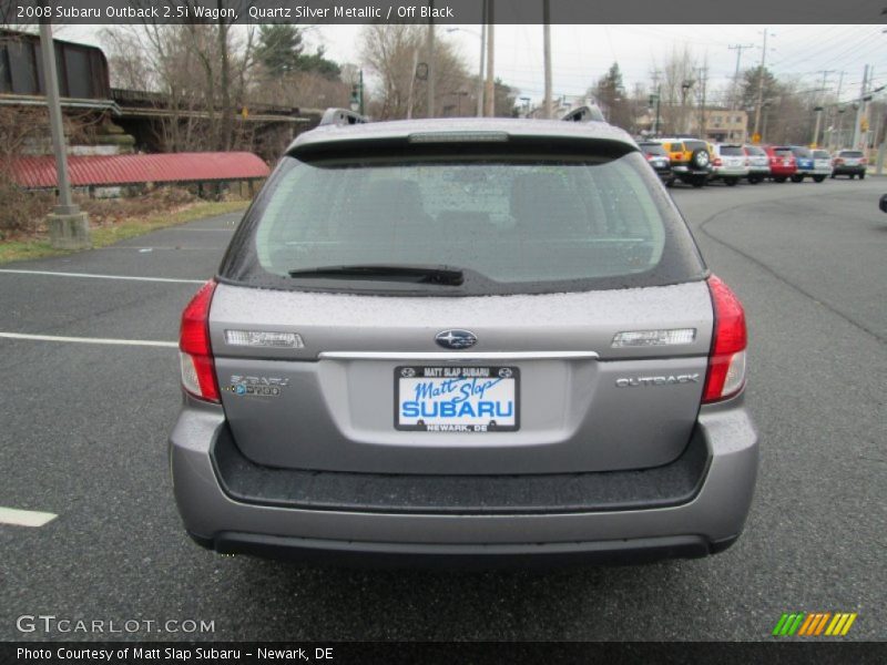 Quartz Silver Metallic / Off Black 2008 Subaru Outback 2.5i Wagon