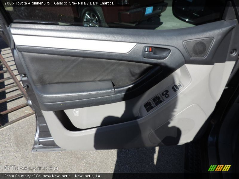 Galactic Gray Mica / Dark Charcoal 2006 Toyota 4Runner SR5