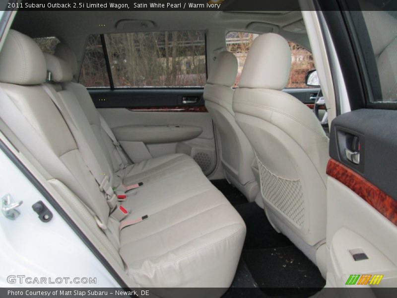 Satin White Pearl / Warm Ivory 2011 Subaru Outback 2.5i Limited Wagon