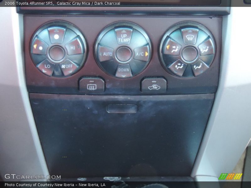 Galactic Gray Mica / Dark Charcoal 2006 Toyota 4Runner SR5