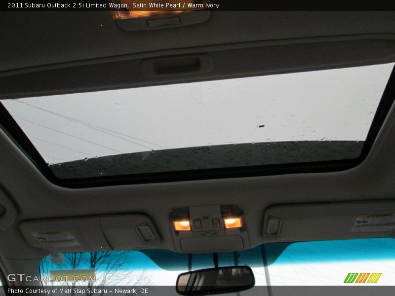 Satin White Pearl / Warm Ivory 2011 Subaru Outback 2.5i Limited Wagon