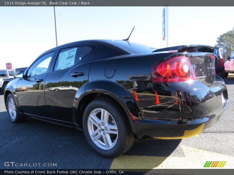 Black Clear Coat / Black 2014 Dodge Avenger SE