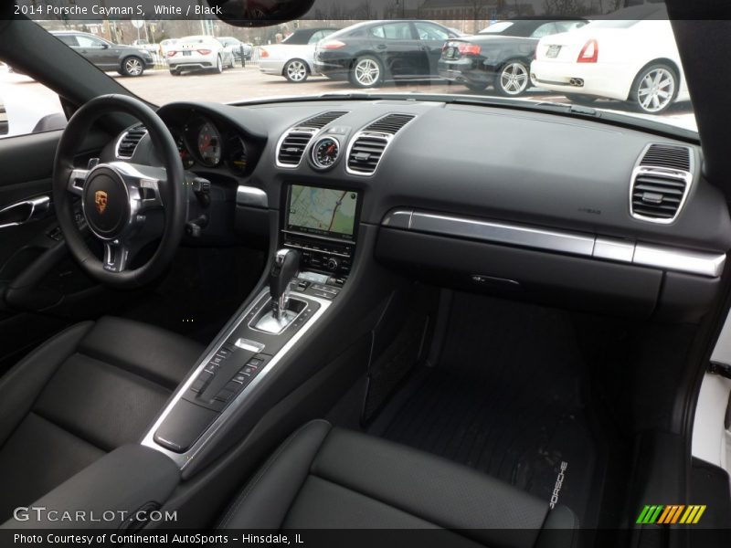 Dashboard of 2014 Cayman S