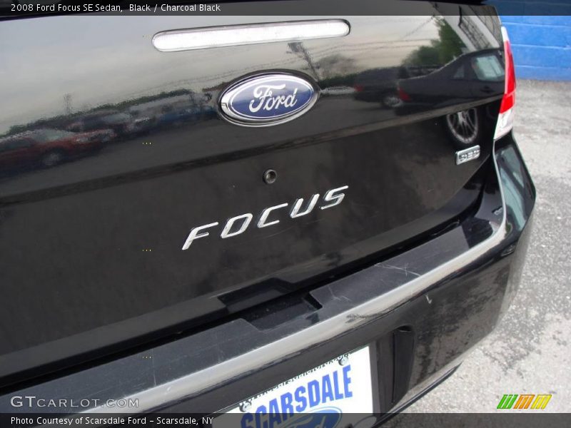 Black / Charcoal Black 2008 Ford Focus SE Sedan