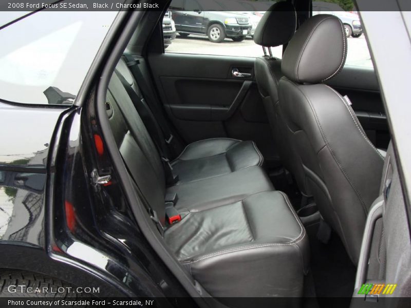 Black / Charcoal Black 2008 Ford Focus SE Sedan