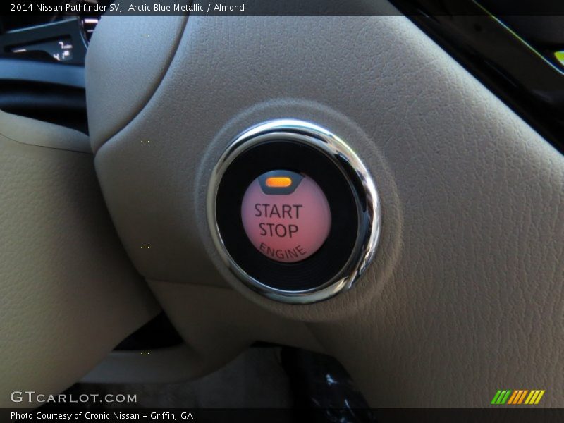 Arctic Blue Metallic / Almond 2014 Nissan Pathfinder SV