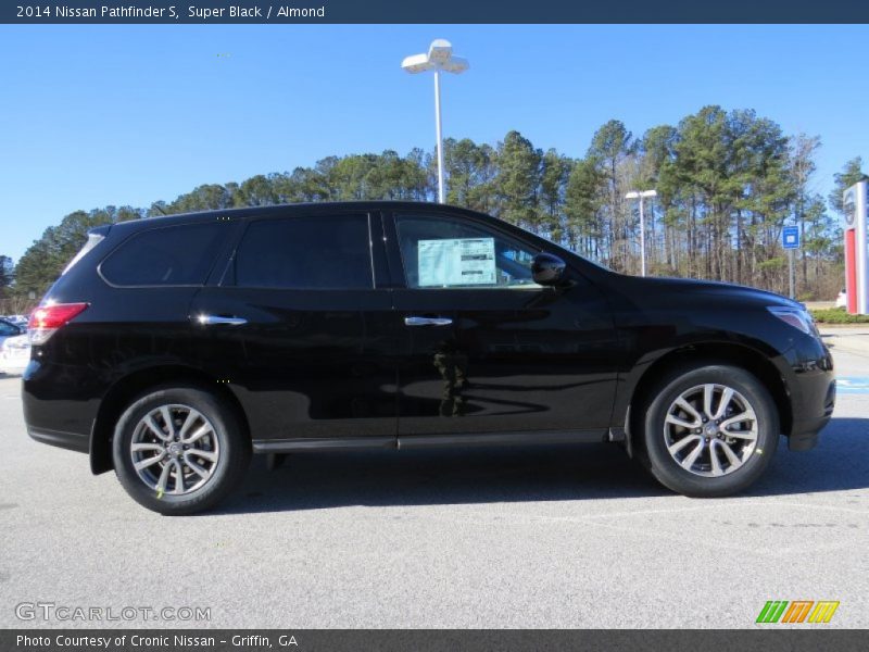  2014 Pathfinder S Super Black