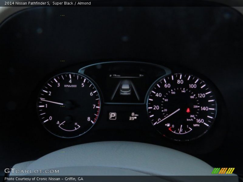 Super Black / Almond 2014 Nissan Pathfinder S