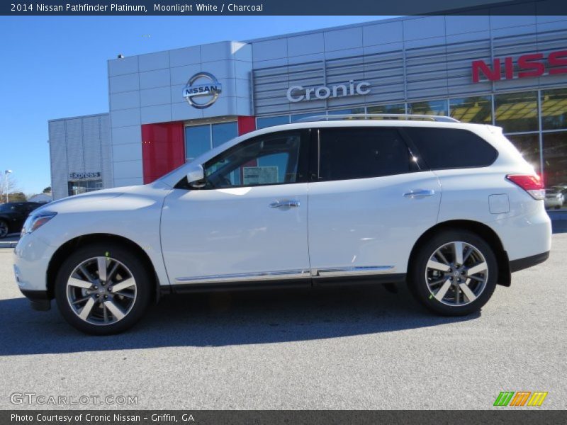 Moonlight White / Charcoal 2014 Nissan Pathfinder Platinum