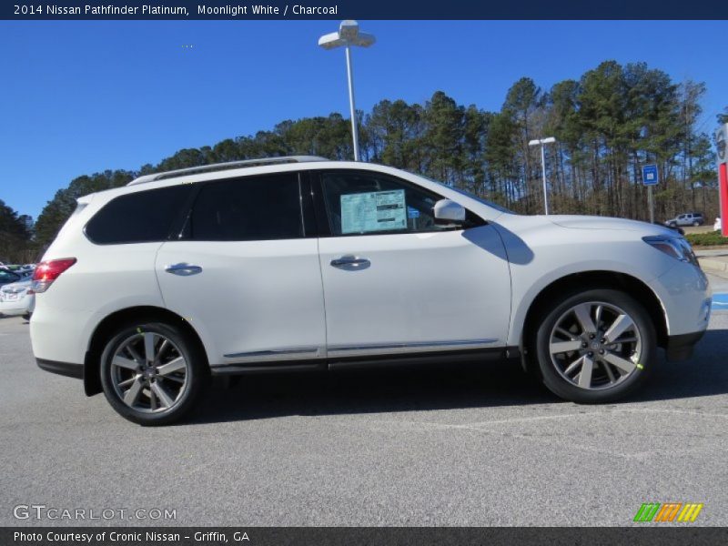  2014 Pathfinder Platinum Moonlight White