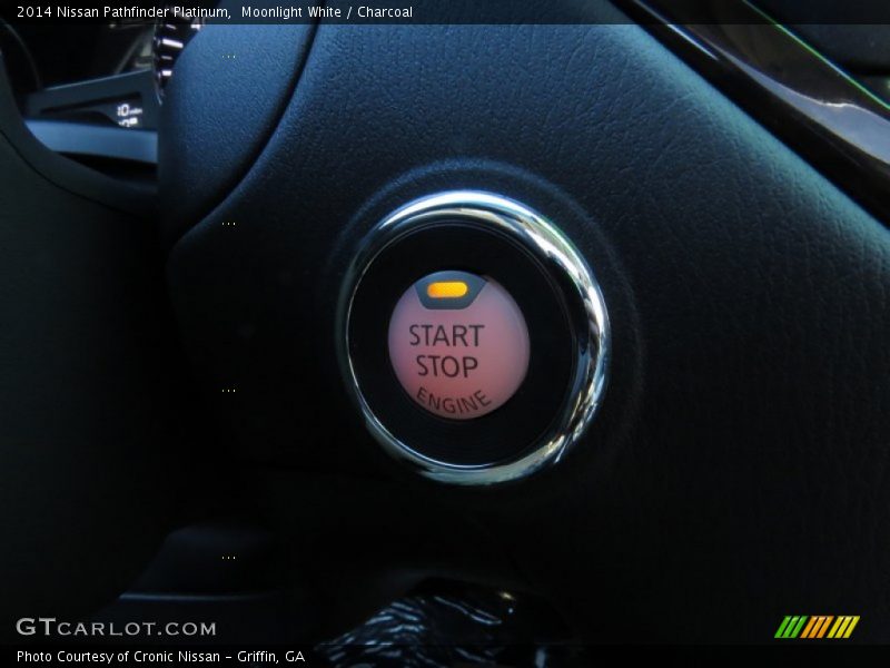 Moonlight White / Charcoal 2014 Nissan Pathfinder Platinum