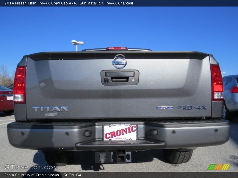 Gun Metallic / Pro-4X Charcoal 2014 Nissan Titan Pro-4X Crew Cab 4x4