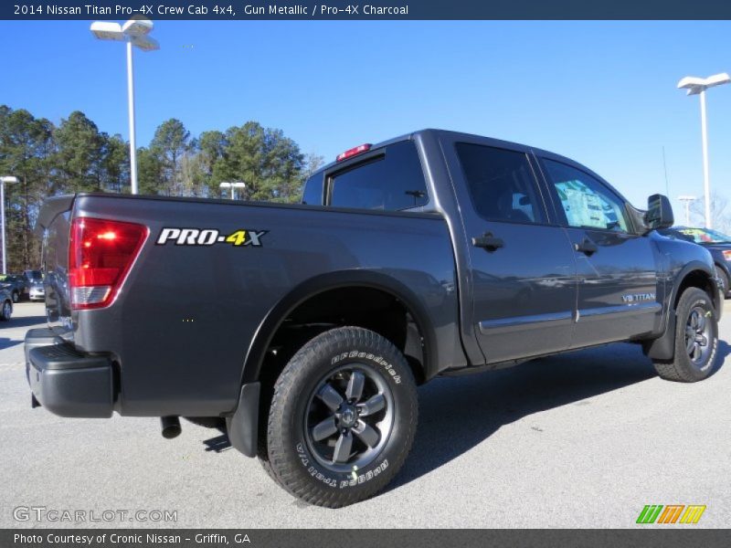  2014 Titan Pro-4X Crew Cab 4x4 Gun Metallic