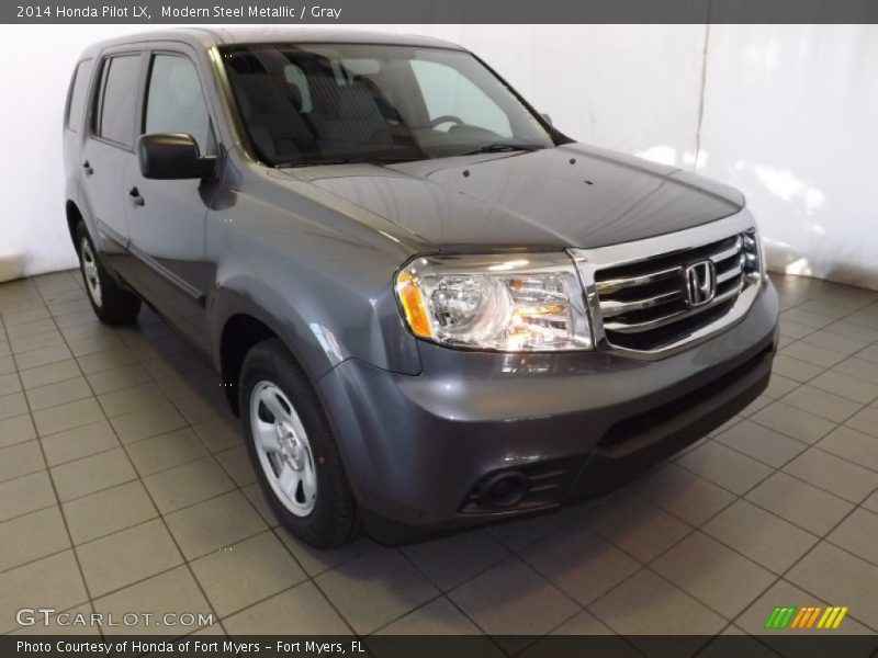 Modern Steel Metallic / Gray 2014 Honda Pilot LX