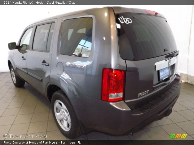 Modern Steel Metallic / Gray 2014 Honda Pilot LX