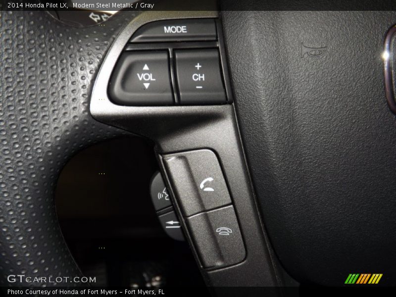 Modern Steel Metallic / Gray 2014 Honda Pilot LX