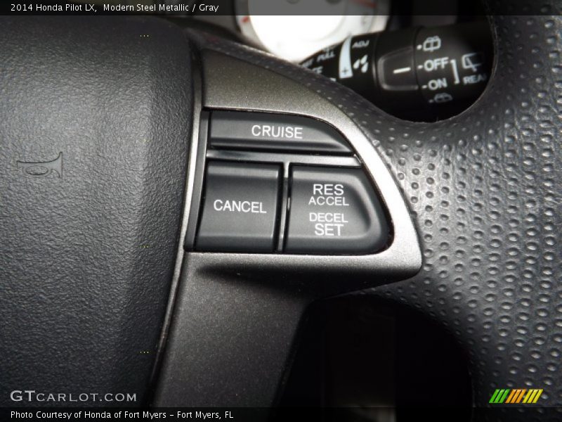 Modern Steel Metallic / Gray 2014 Honda Pilot LX