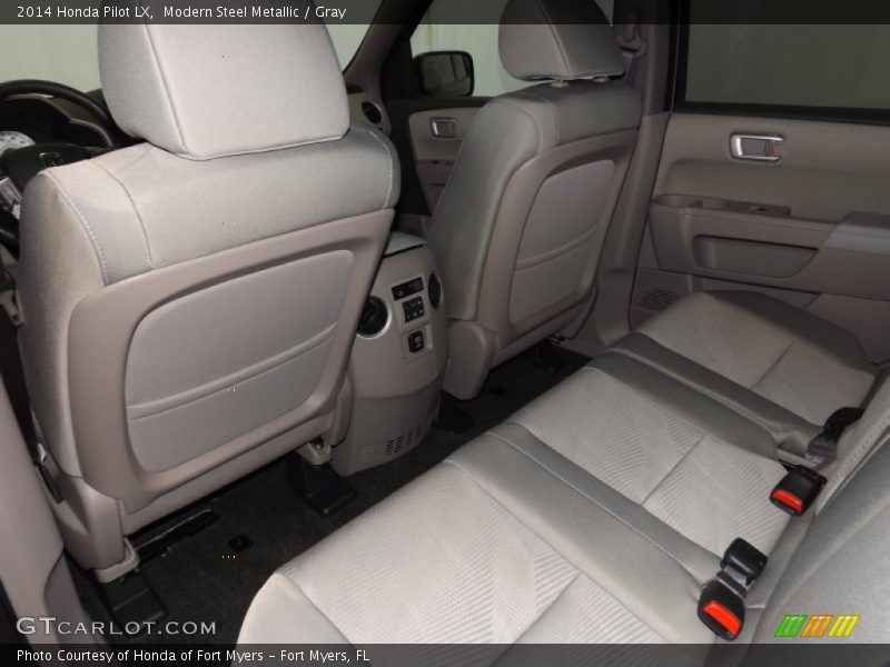 Modern Steel Metallic / Gray 2014 Honda Pilot LX