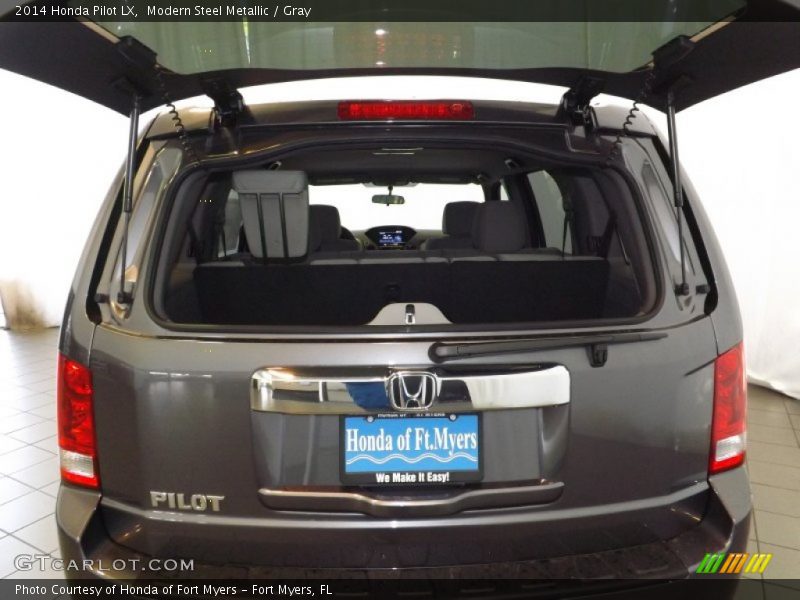 Modern Steel Metallic / Gray 2014 Honda Pilot LX