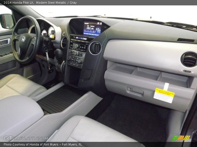 Modern Steel Metallic / Gray 2014 Honda Pilot LX