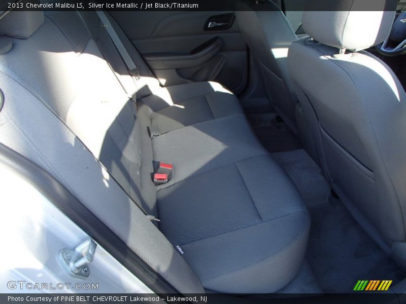 Silver Ice Metallic / Jet Black/Titanium 2013 Chevrolet Malibu LS