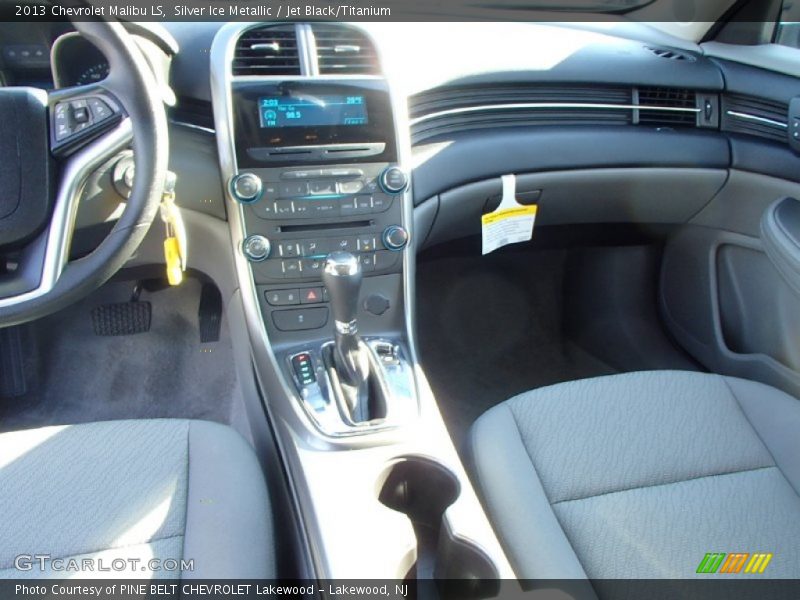 Silver Ice Metallic / Jet Black/Titanium 2013 Chevrolet Malibu LS
