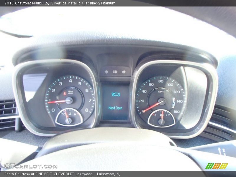Silver Ice Metallic / Jet Black/Titanium 2013 Chevrolet Malibu LS