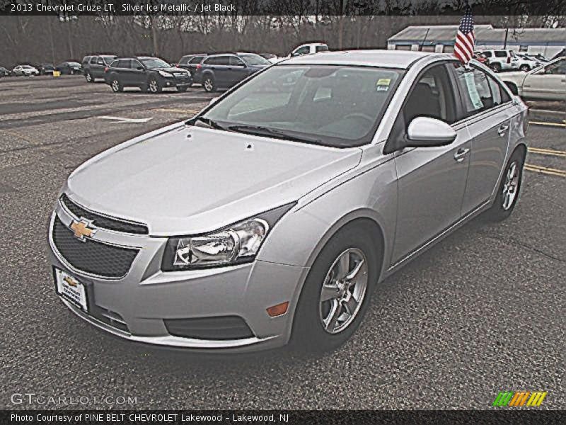 Silver Ice Metallic / Jet Black 2013 Chevrolet Cruze LT