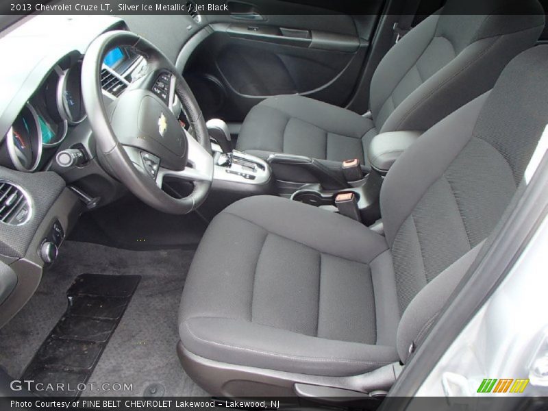 Silver Ice Metallic / Jet Black 2013 Chevrolet Cruze LT
