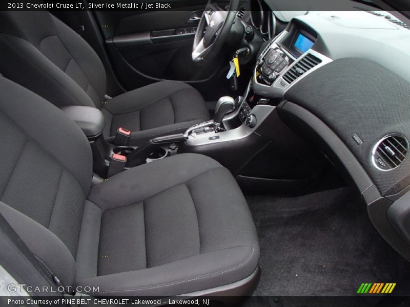 Silver Ice Metallic / Jet Black 2013 Chevrolet Cruze LT