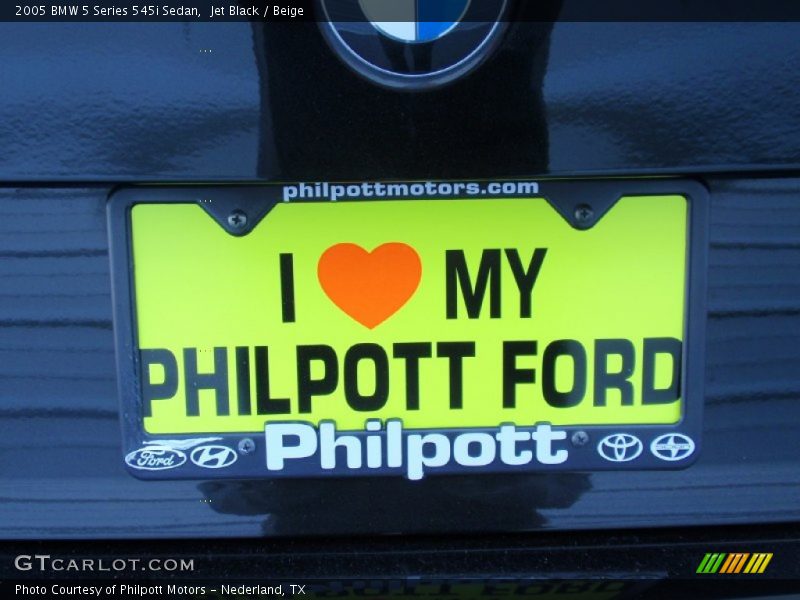 Jet Black / Beige 2005 BMW 5 Series 545i Sedan