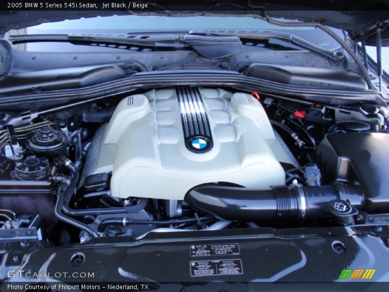 Jet Black / Beige 2005 BMW 5 Series 545i Sedan