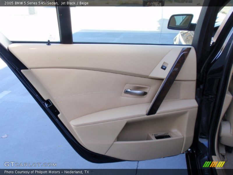 Jet Black / Beige 2005 BMW 5 Series 545i Sedan