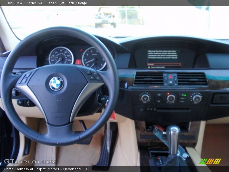 Jet Black / Beige 2005 BMW 5 Series 545i Sedan