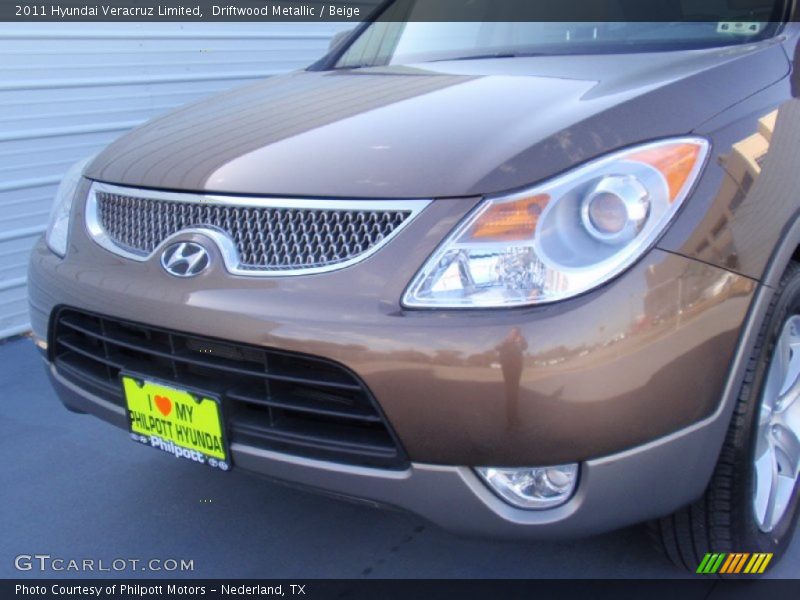 Driftwood Metallic / Beige 2011 Hyundai Veracruz Limited