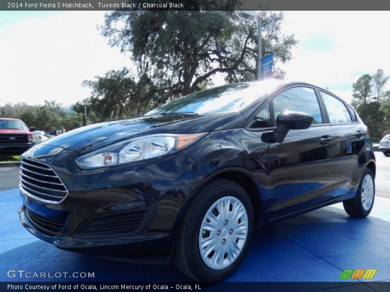 Tuxedo Black / Charcoal Black 2014 Ford Fiesta S Hatchback