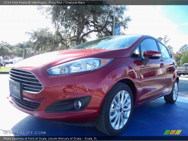 Ruby Red / Charcoal Black 2014 Ford Fiesta SE Hatchback