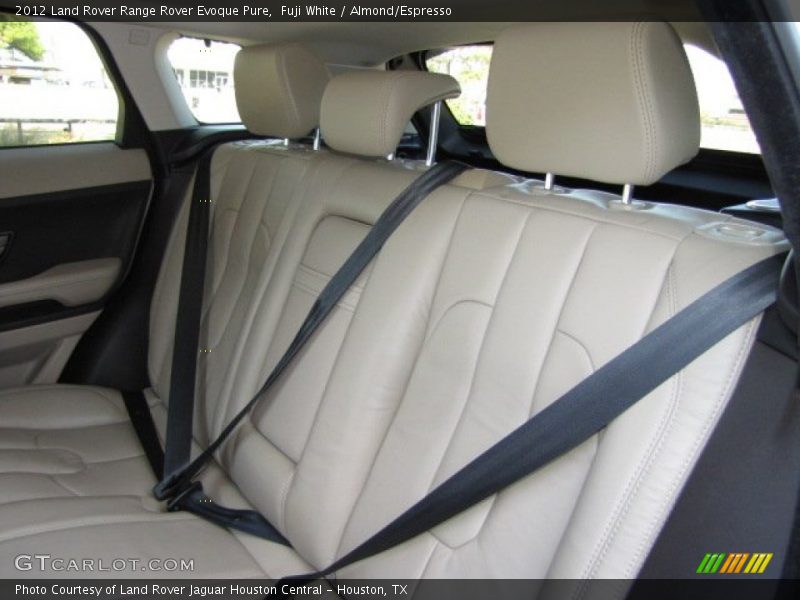 Fuji White / Almond/Espresso 2012 Land Rover Range Rover Evoque Pure