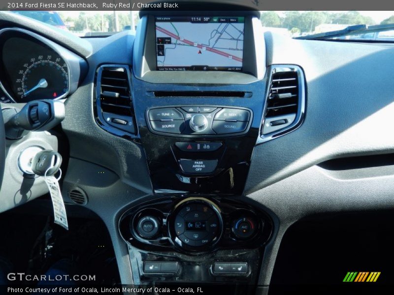 Ruby Red / Charcoal Black 2014 Ford Fiesta SE Hatchback