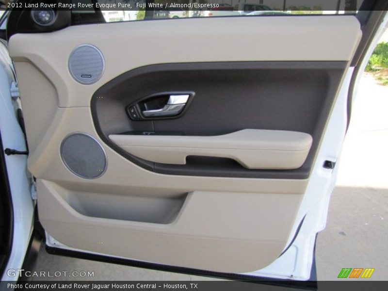Fuji White / Almond/Espresso 2012 Land Rover Range Rover Evoque Pure