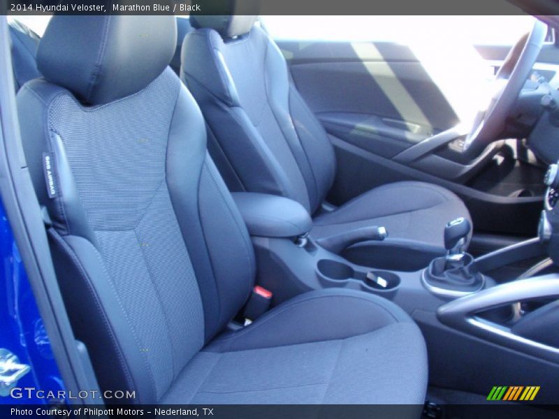 Front Seat of 2014 Veloster 