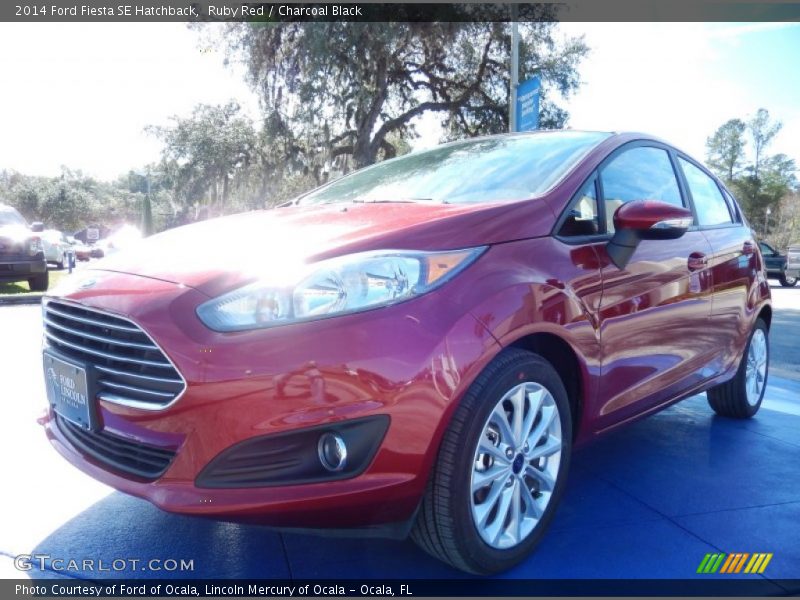 Ruby Red / Charcoal Black 2014 Ford Fiesta SE Hatchback