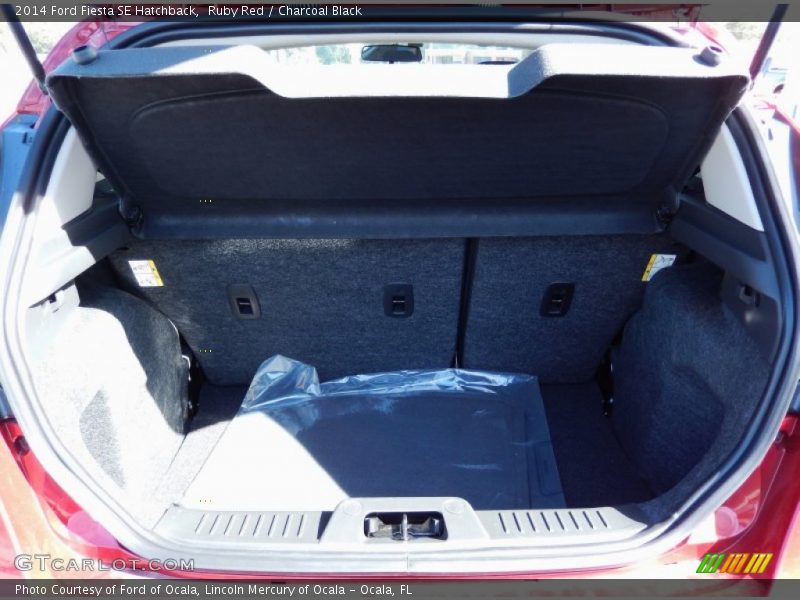 Ruby Red / Charcoal Black 2014 Ford Fiesta SE Hatchback